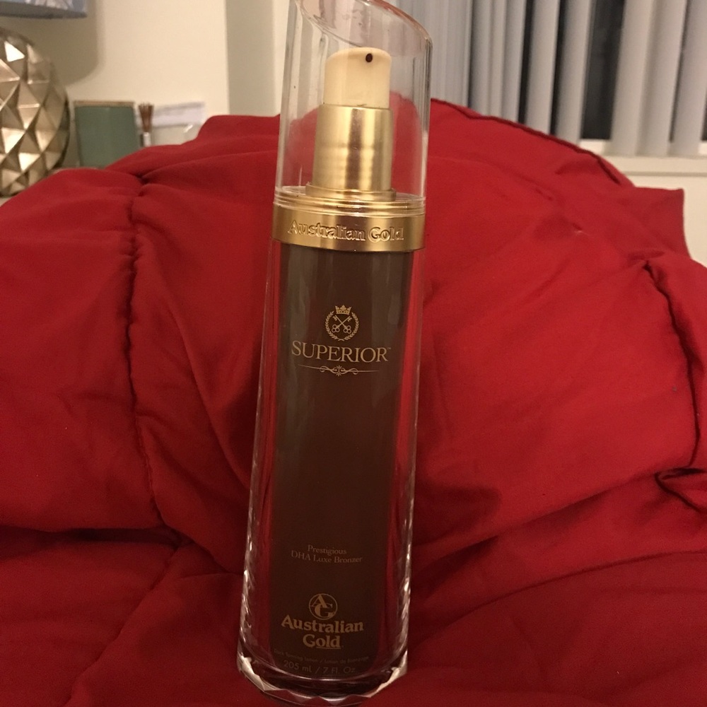 Superior Australian Gold Dark Tanning Bronzer !
